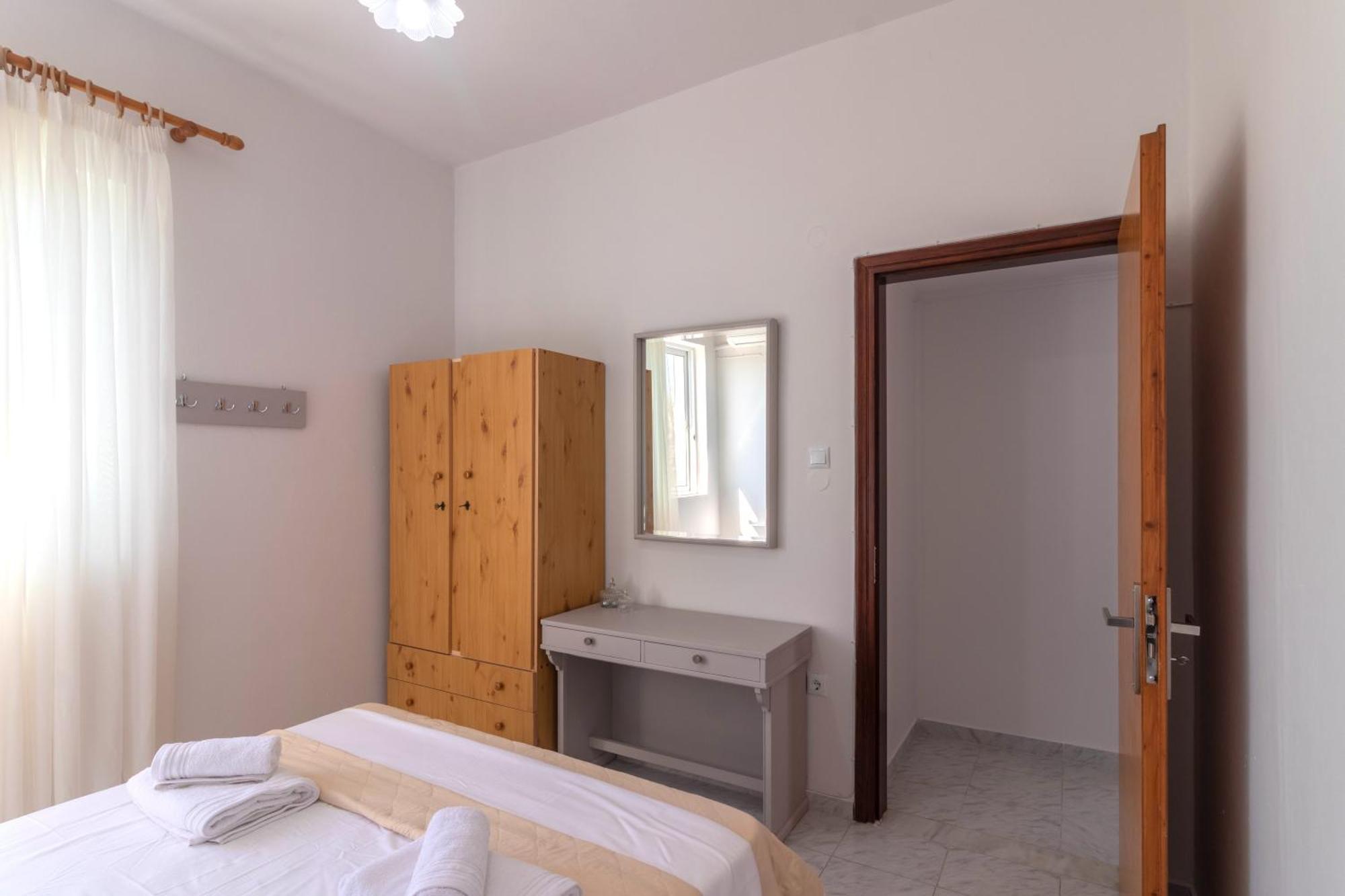 Beachside Apartment-1 * Afantou