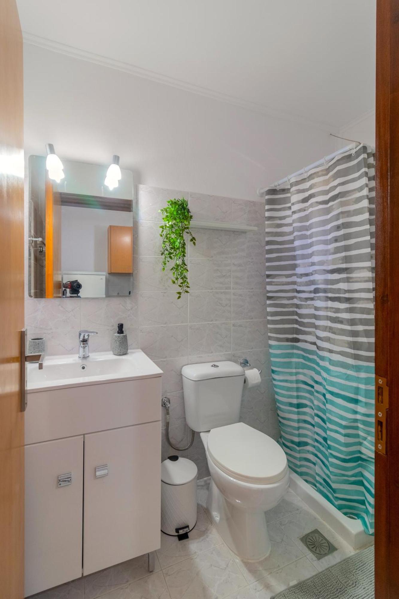 Beachside Apartment-1